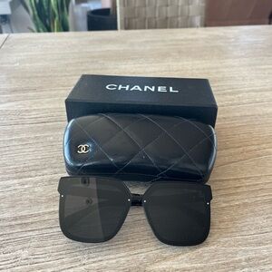 Chanel flat black sunglasses